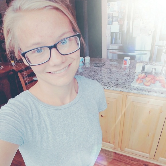 Meet your posh ambassador 🤗😄 - Picture 1 of 1